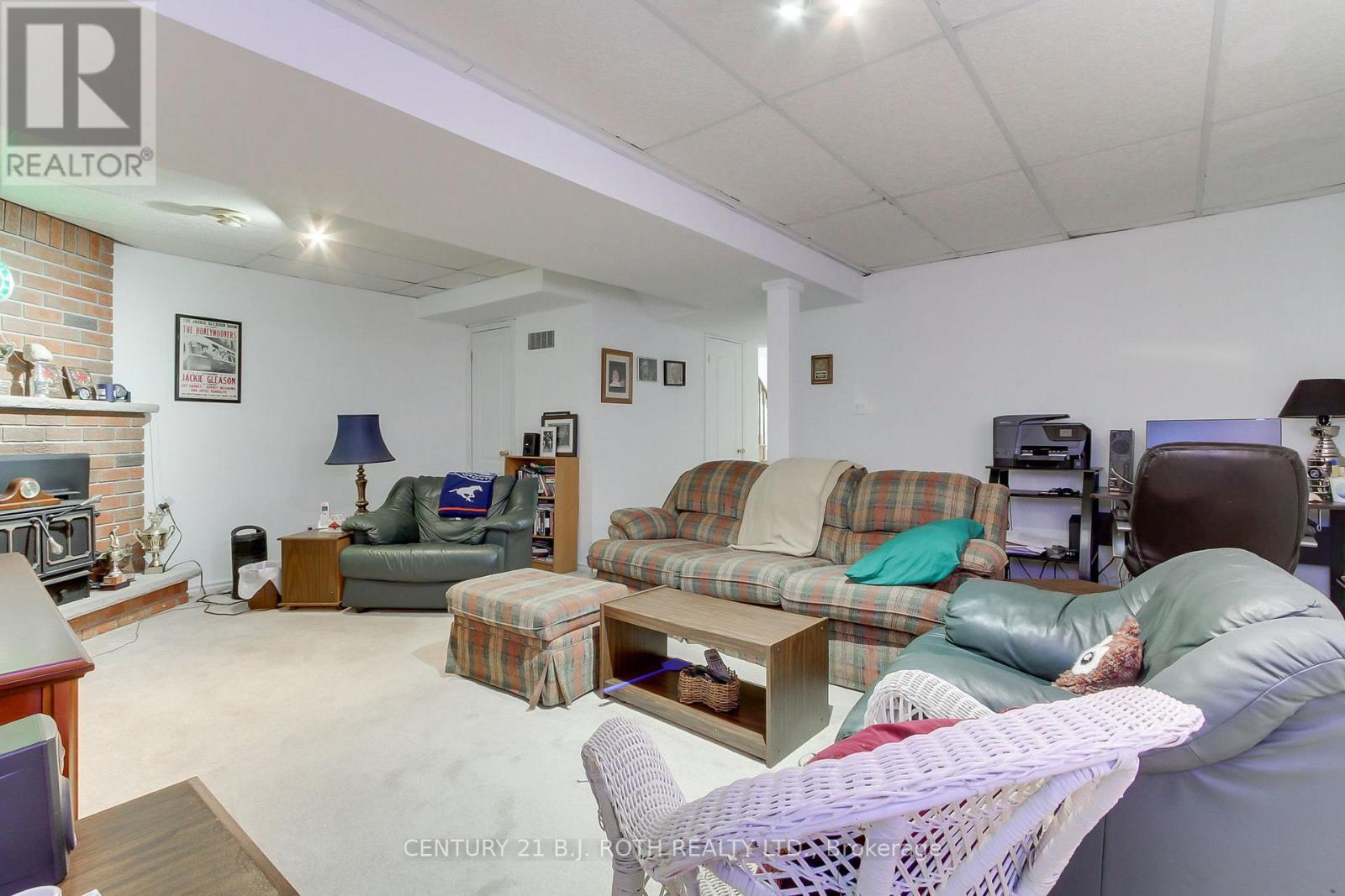 323 Hillside Drive, Mississauga, Ontario  L5M 2N3 - Photo 26 - W12724592