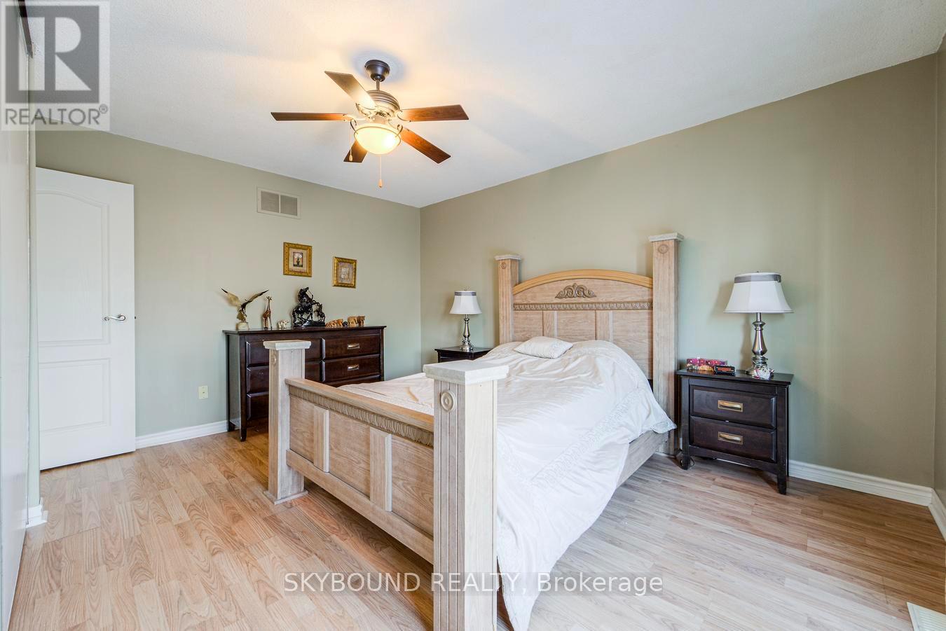 13 - 2120 Rathburn Road E, Mississauga, Ontario  L4W 2S8 - Photo 17 - W12724598