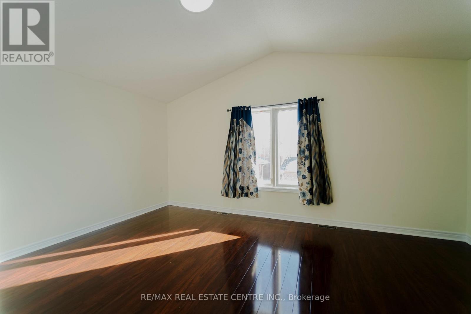 133 Seahorse Avenue, Brampton, Ontario  L6V 4N5 - Photo 31 - W12724606