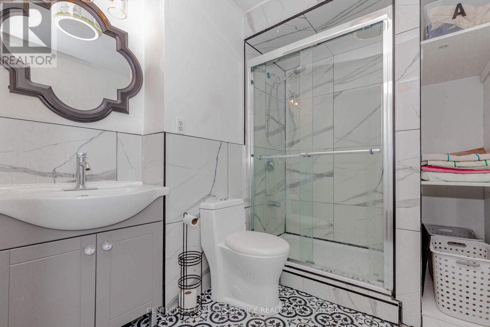 72 - 2605 Woodchester Drive, Mississauga, Ontario  L5K 2E3 - Photo 25 - W12724610