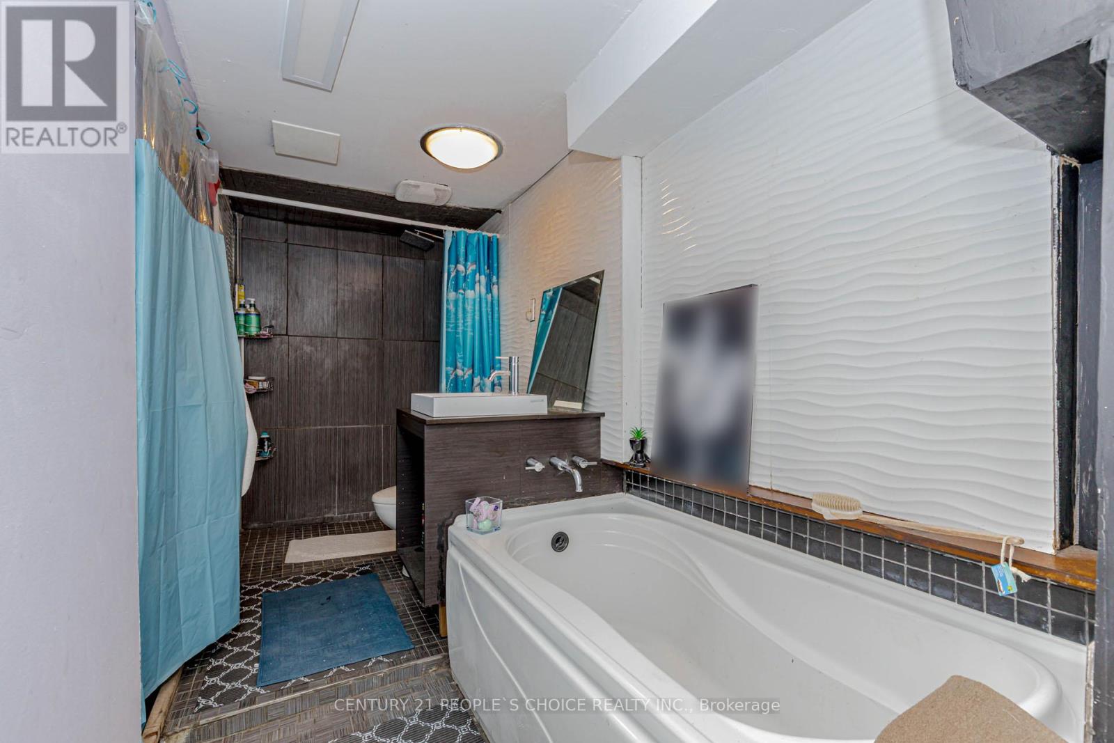 72 - 2605 Woodchester Drive, Mississauga, Ontario  L5K 2E3 - Photo 28 - W12724610