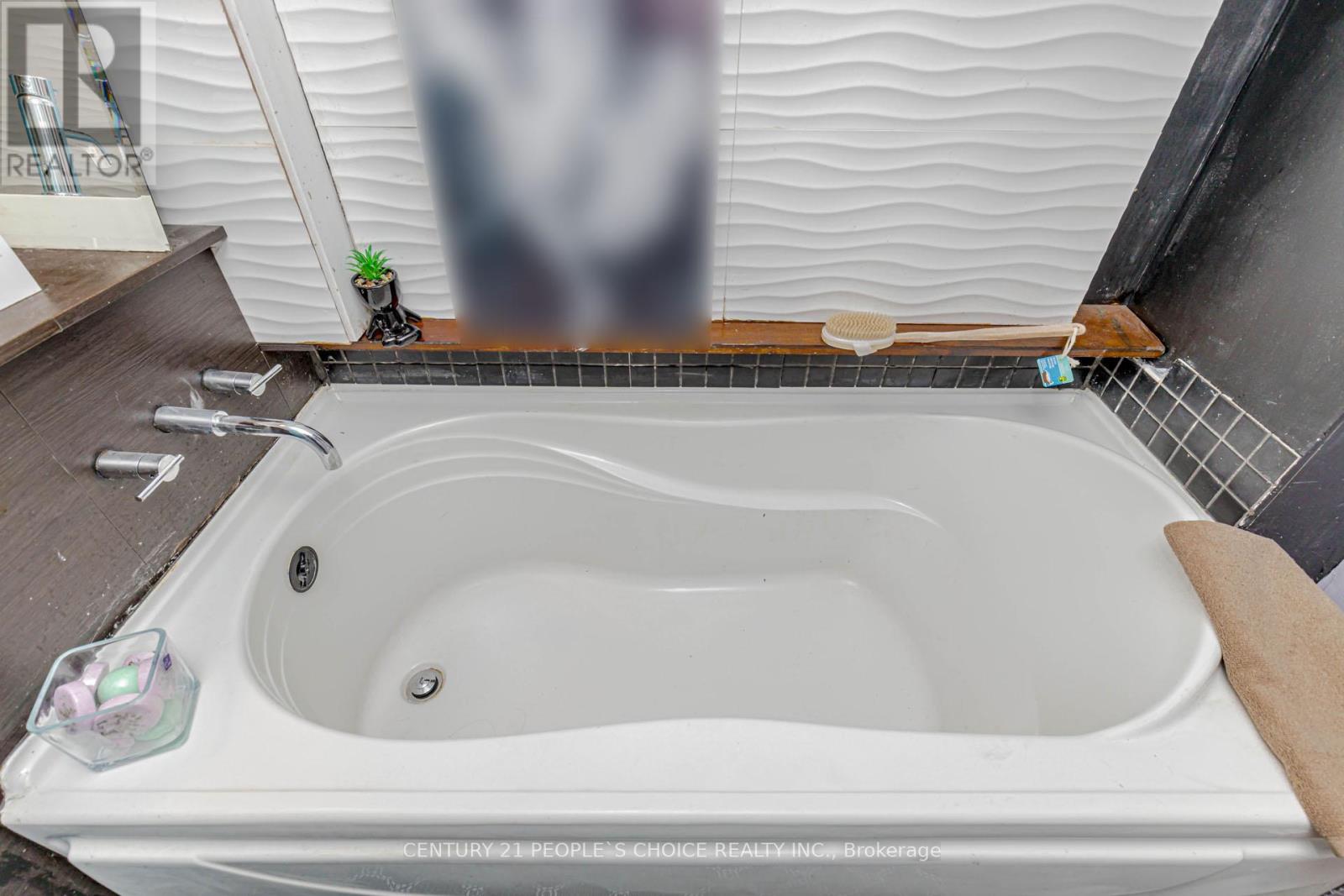 72 - 2605 Woodchester Drive, Mississauga, Ontario  L5K 2E3 - Photo 30 - W12724610