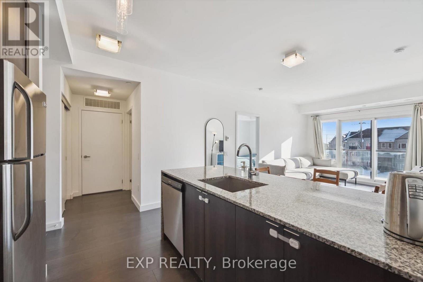 305 - 5005 Harvard Road, Mississauga, Ontario  L5M 0W5 - Photo 5 - W12724614