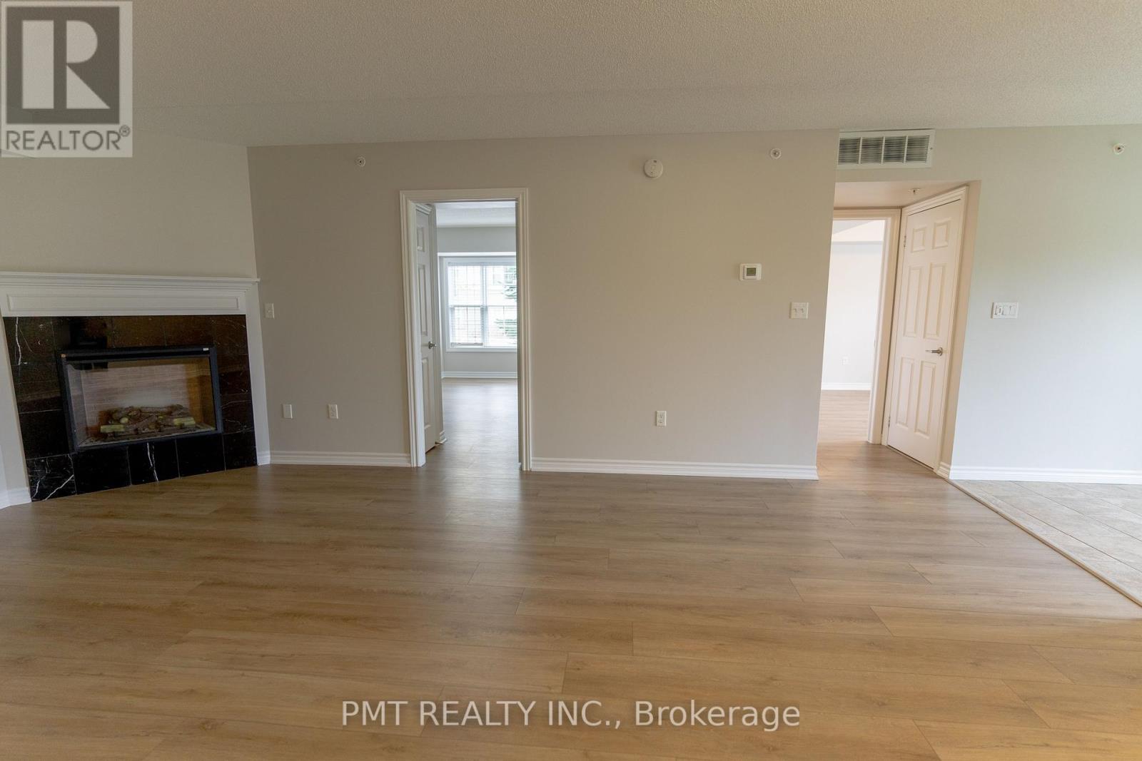 101 - 1370 Main Street E, Milton, Ontario  L9T 7S8 - Photo 7 - W12724656