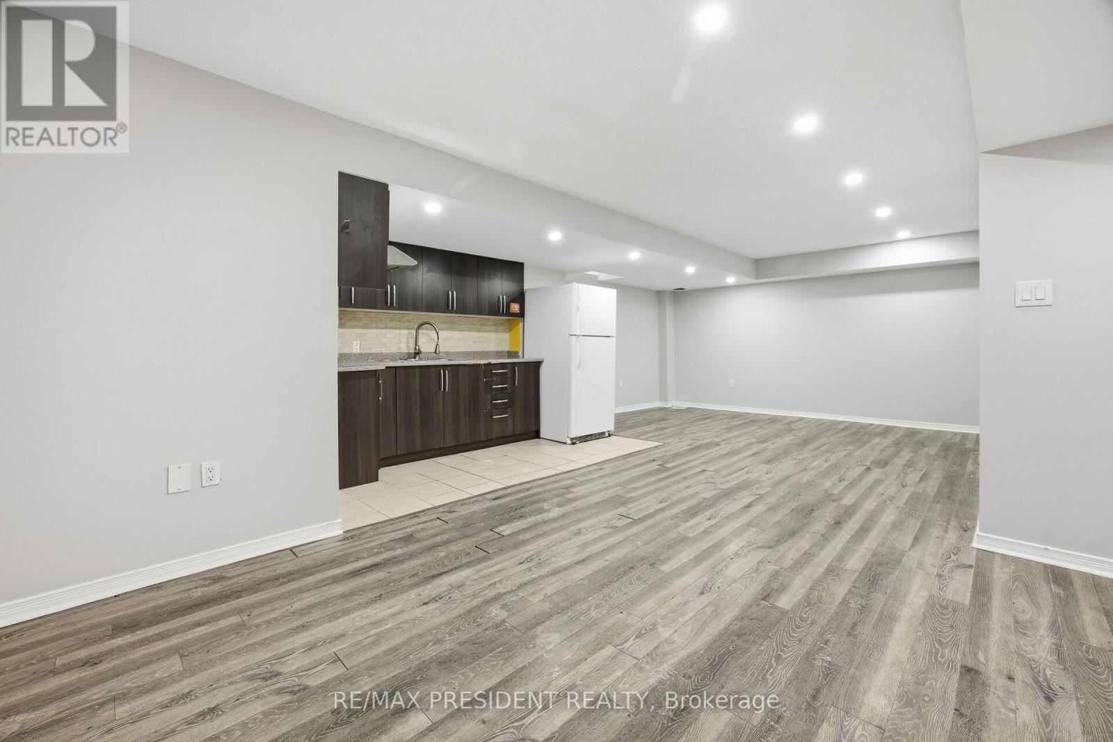 584 Remembrance Road, Brampton, Ontario  L7A 4N2 - Photo 41 - W12724660