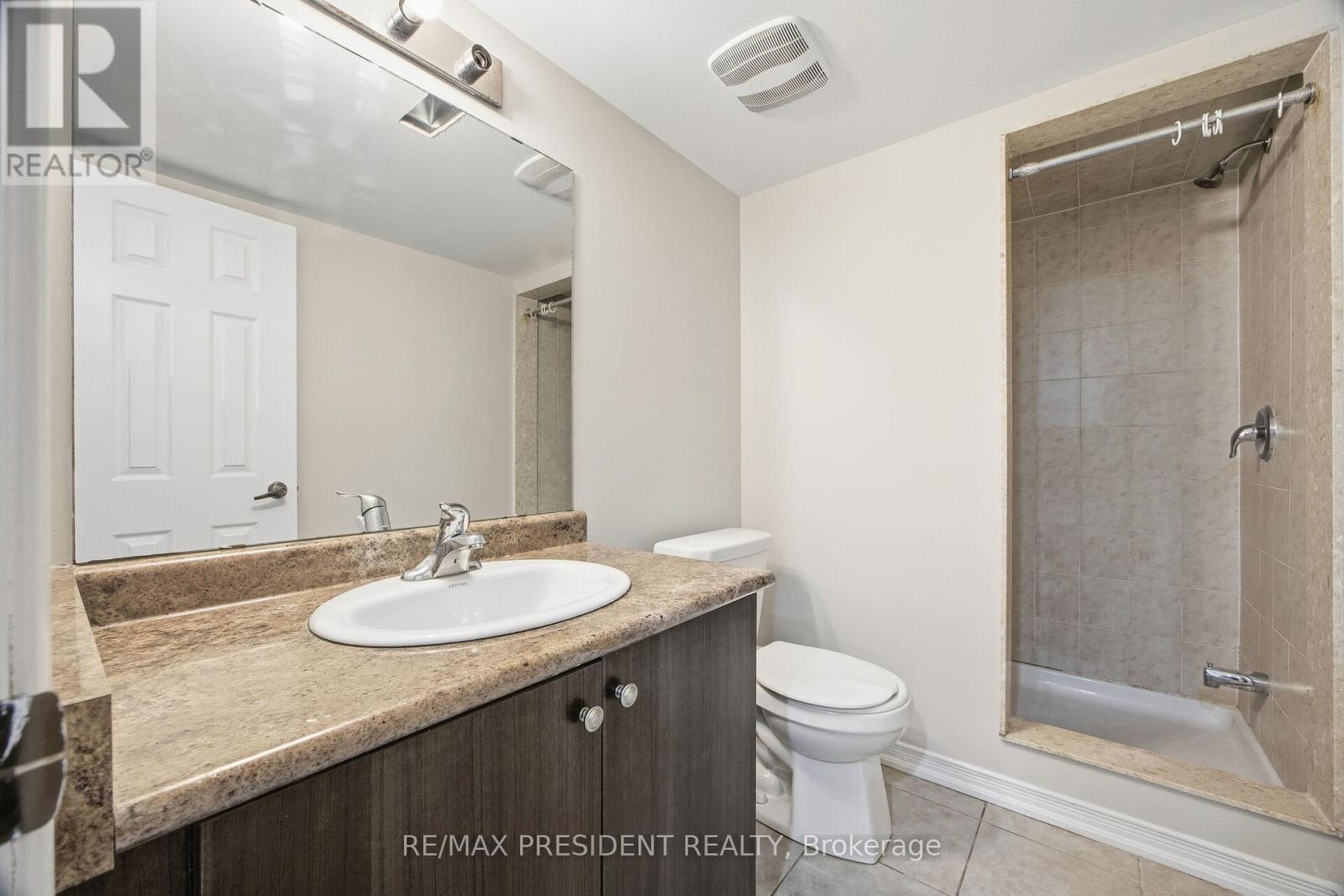 584 Remembrance Road, Brampton, Ontario  L7A 4N2 - Photo 48 - W12724660