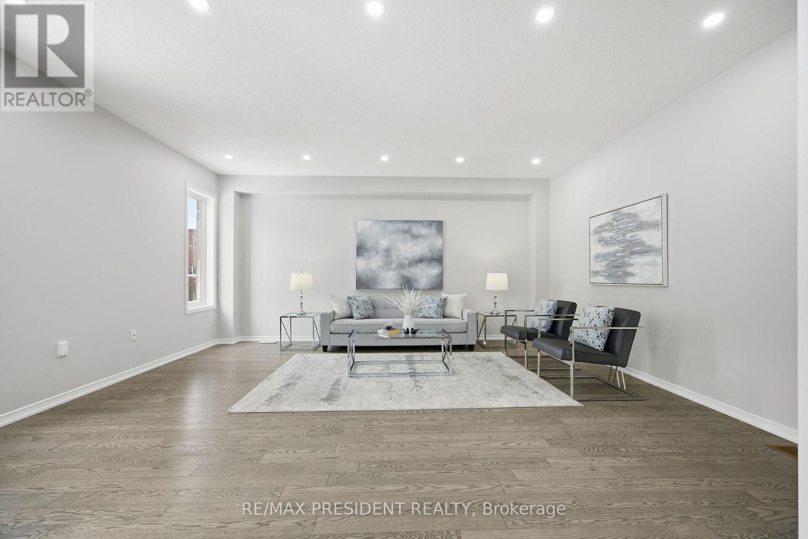 584 Remembrance Road, Brampton, Ontario  L7A 4N2 - Photo 8 - W12724660