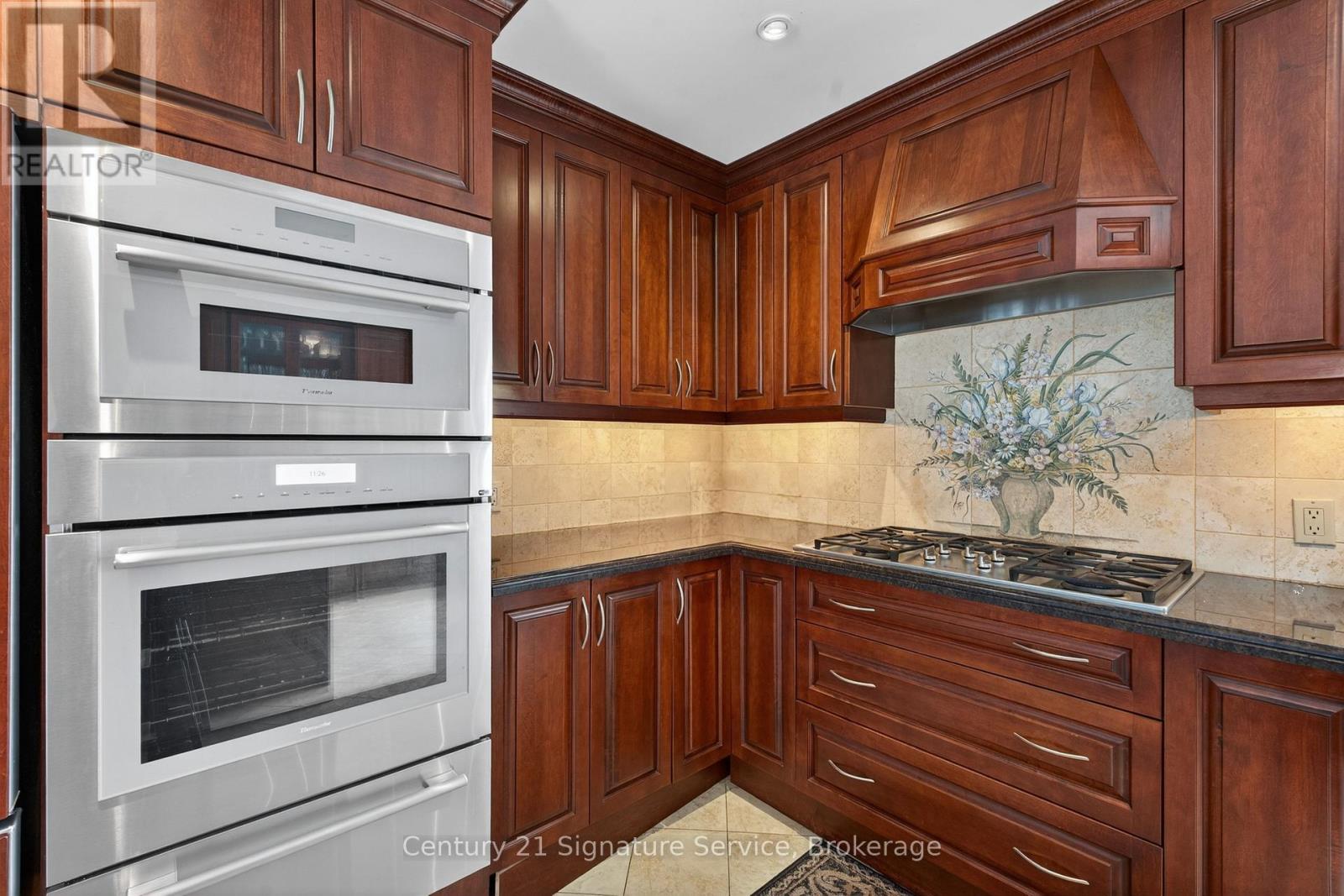 22 Staveley Crescent, Brampton, Ontario  L6W 2R9 - Photo 13 - W12724664