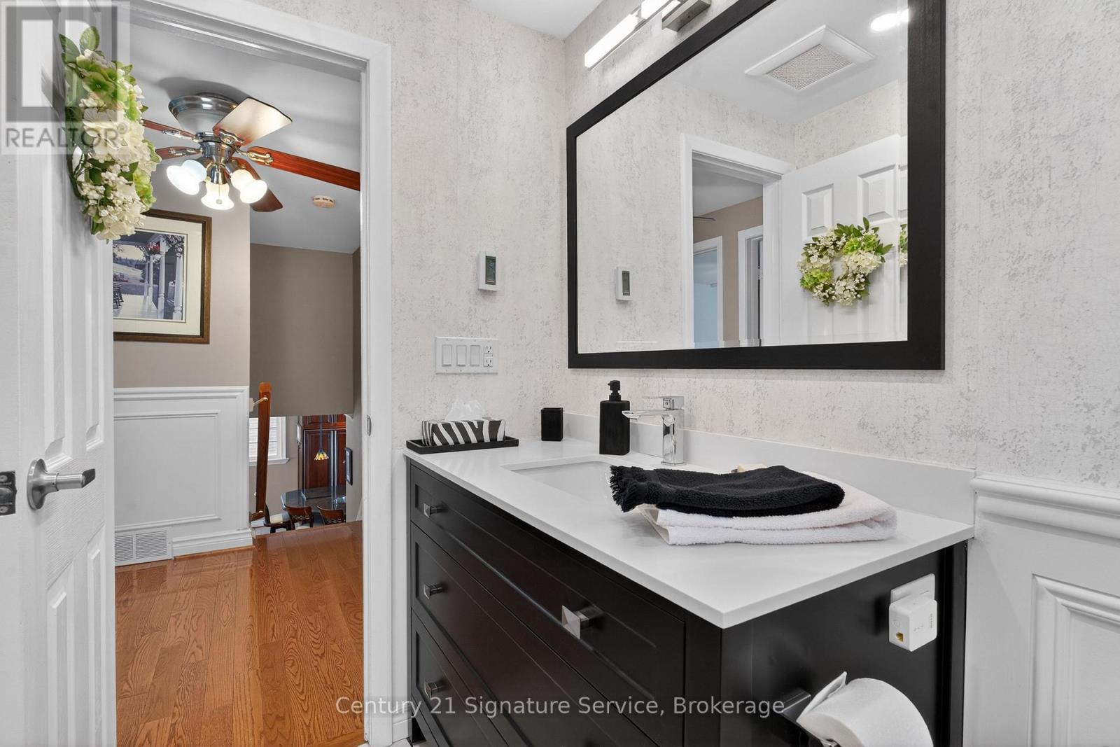 22 Staveley Crescent, Brampton, Ontario  L6W 2R9 - Photo 26 - W12724664