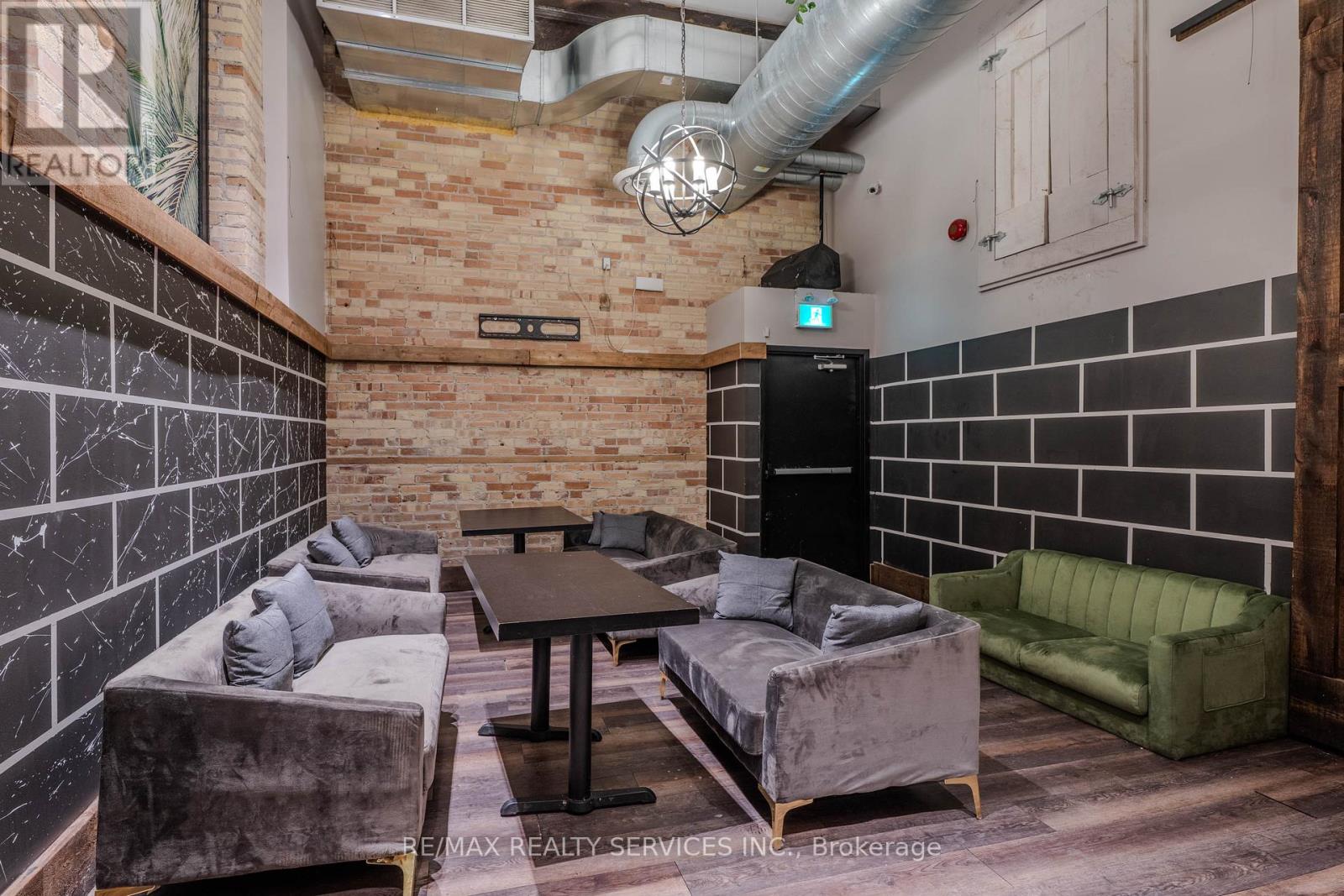 146 Kings Street, Kitchener, Ontario  N2G 1A6 - Photo 6 - X12724588