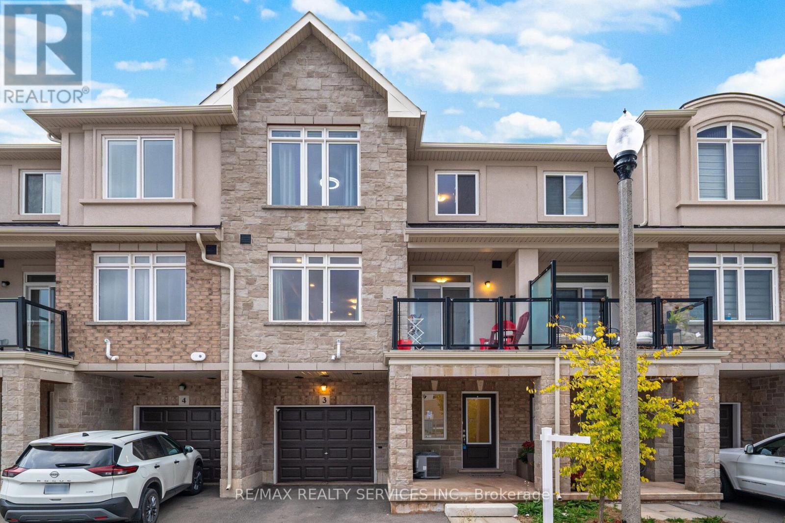 3 - 40 ZINFANDEL DRIVE, Hamilton, Ontario
