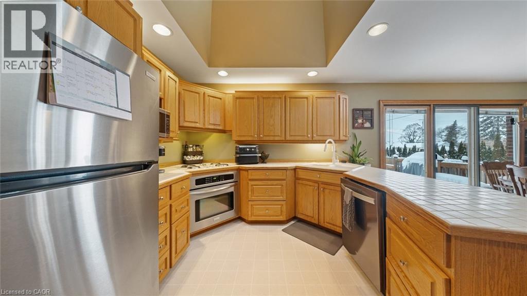 456 Churchill Avenue, Delhi, Ontario  N4B 2P9 - Photo 13 - 40799858