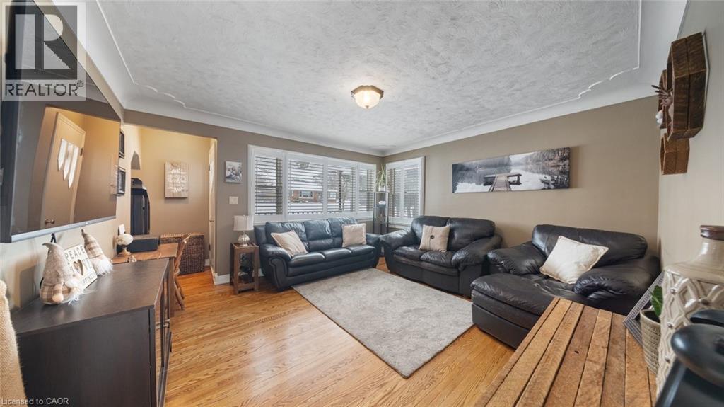 456 Churchill Avenue, Delhi, Ontario  N4B 2P9 - Photo 8 - 40799858