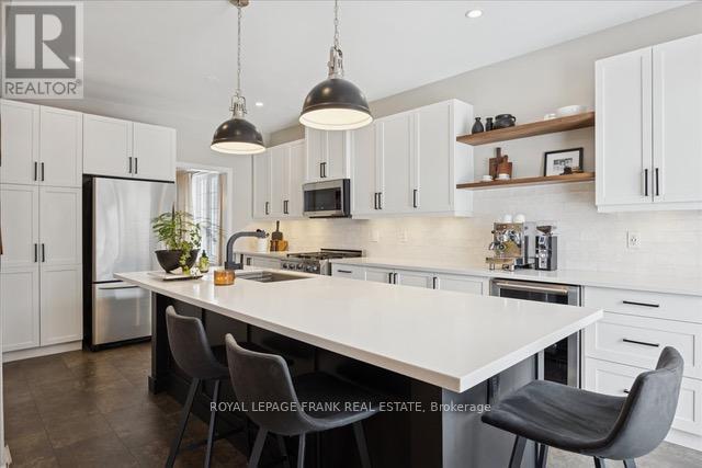 11 Fifeshire Court, Scugog, Ontario  L9L 2E3 - Photo 12 - E12724732