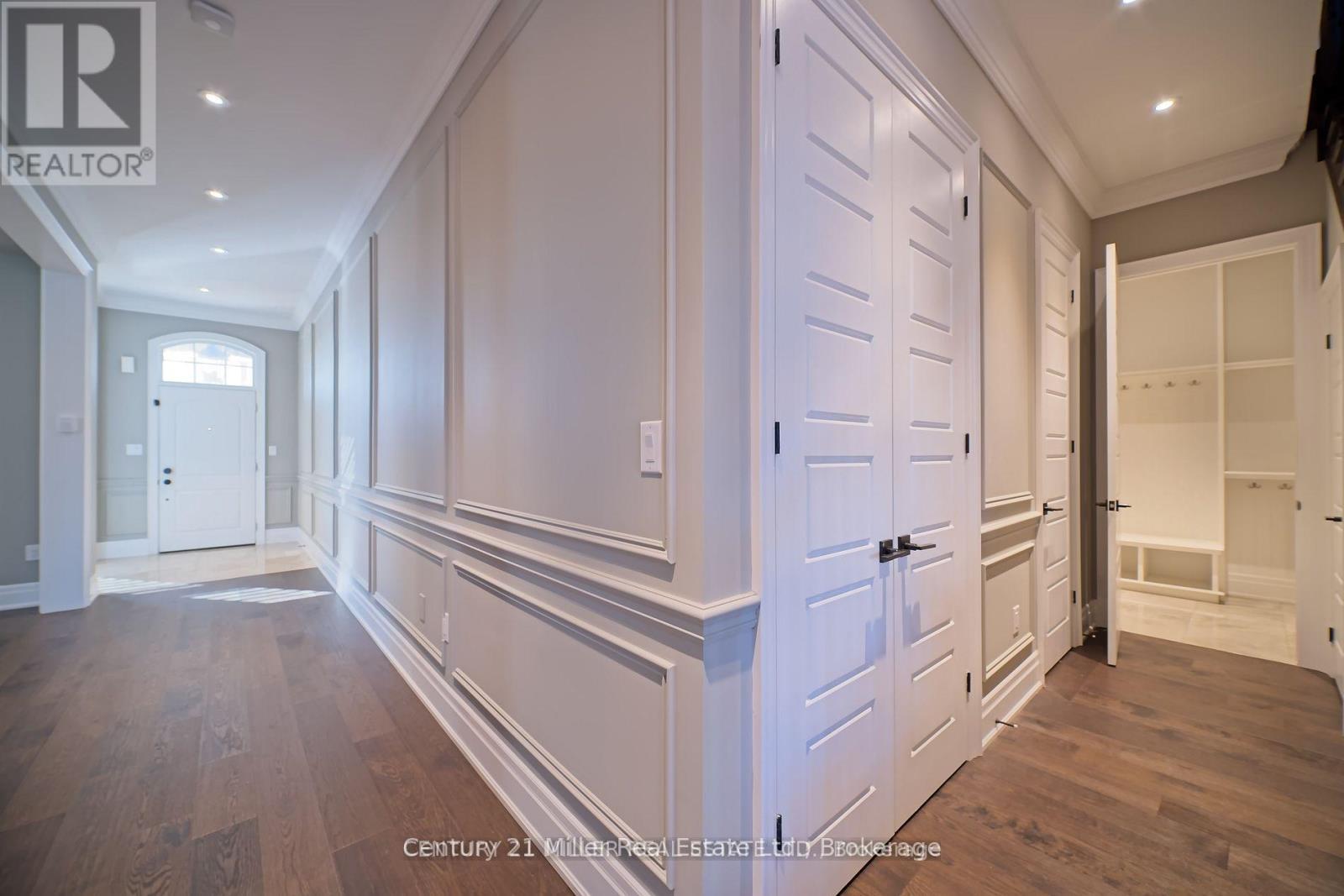 155 Bowbeer Road, Oakville, Ontario  L6H 0Y6 - Photo 11 - W12724852