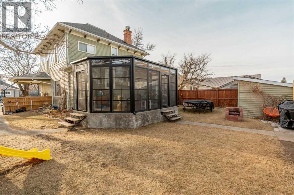 327 20 Street, Fort Macleod, Alberta  T0L 0Z0 - Photo 38 - A2278502