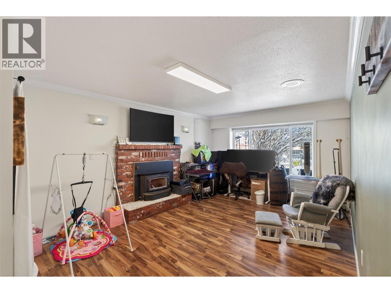 2952 Clapperton Avenue, Merritt, British Columbia  V1K 1G2 - Photo 35 - 10371522