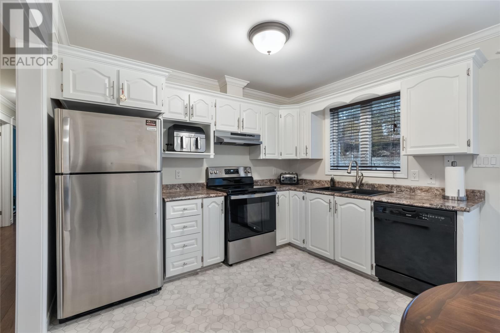 7 Brisbane Court, Paradise, Newfoundland & Labrador  A1L 1J2 - Photo 11 - 1294015