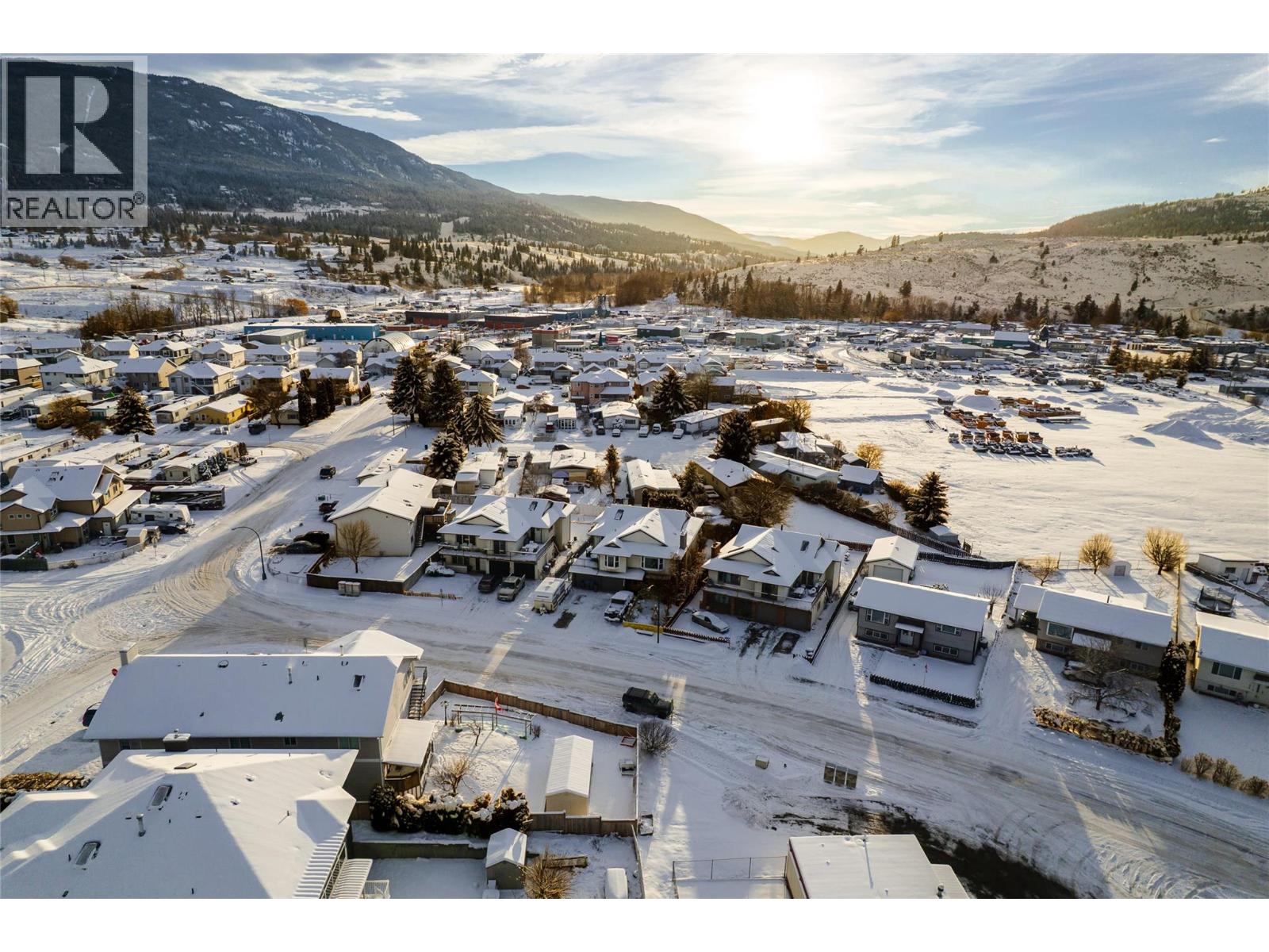 2952 Clapperton Avenue, Merritt, British Columbia  V1K 1G2 - Photo 70 - 10371522