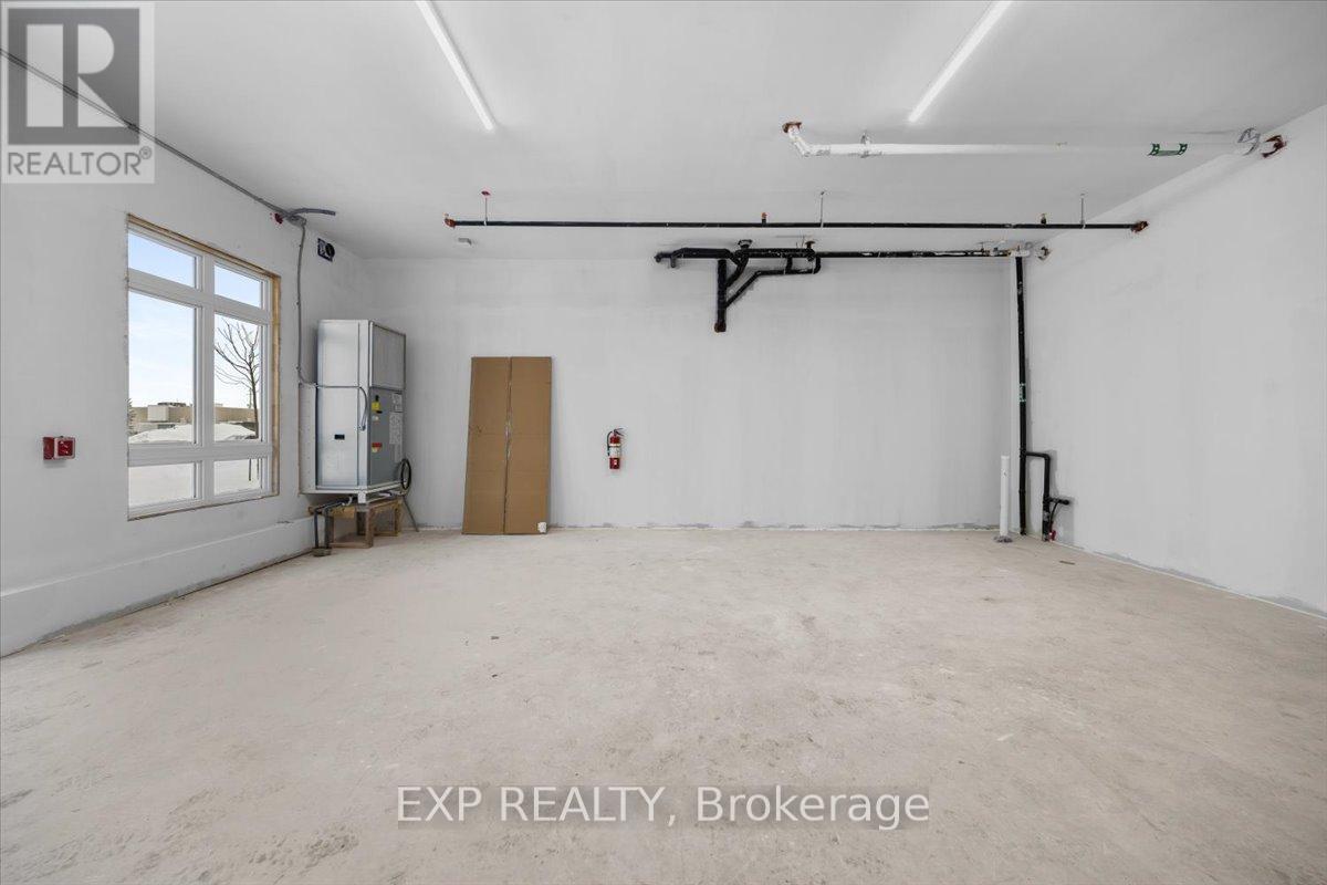 105 - 3600 Brian Coburn Boulevard, Ottawa, Ontario K4A 5T8 - Photo 8 - X12724760