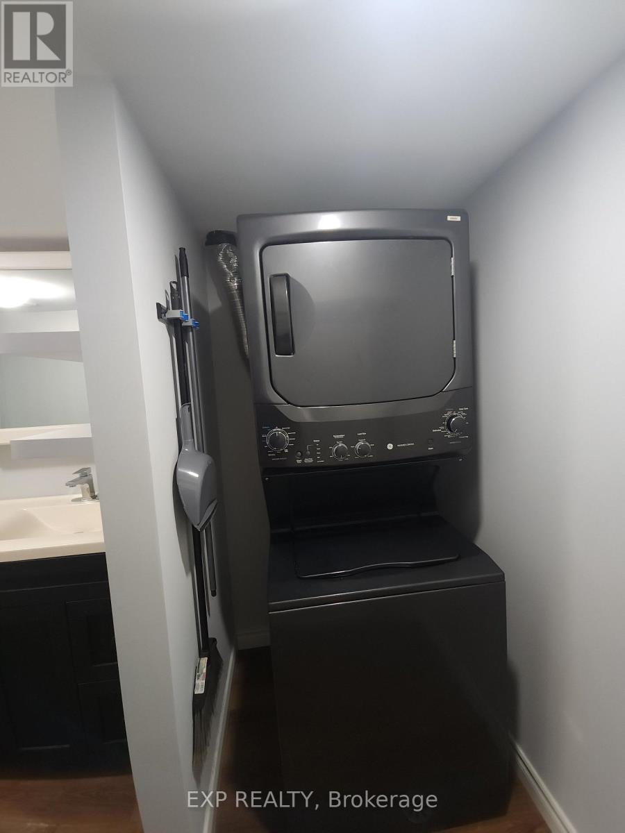 185 Saint George Street, Welland, Ontario  L3C 5P2 - Photo 4 - X12724802