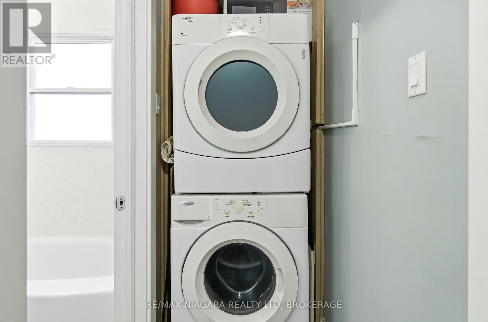 8 Ida Street, St. Catharines, Ontario  L2R 3X4 - Photo 26 - X12724858