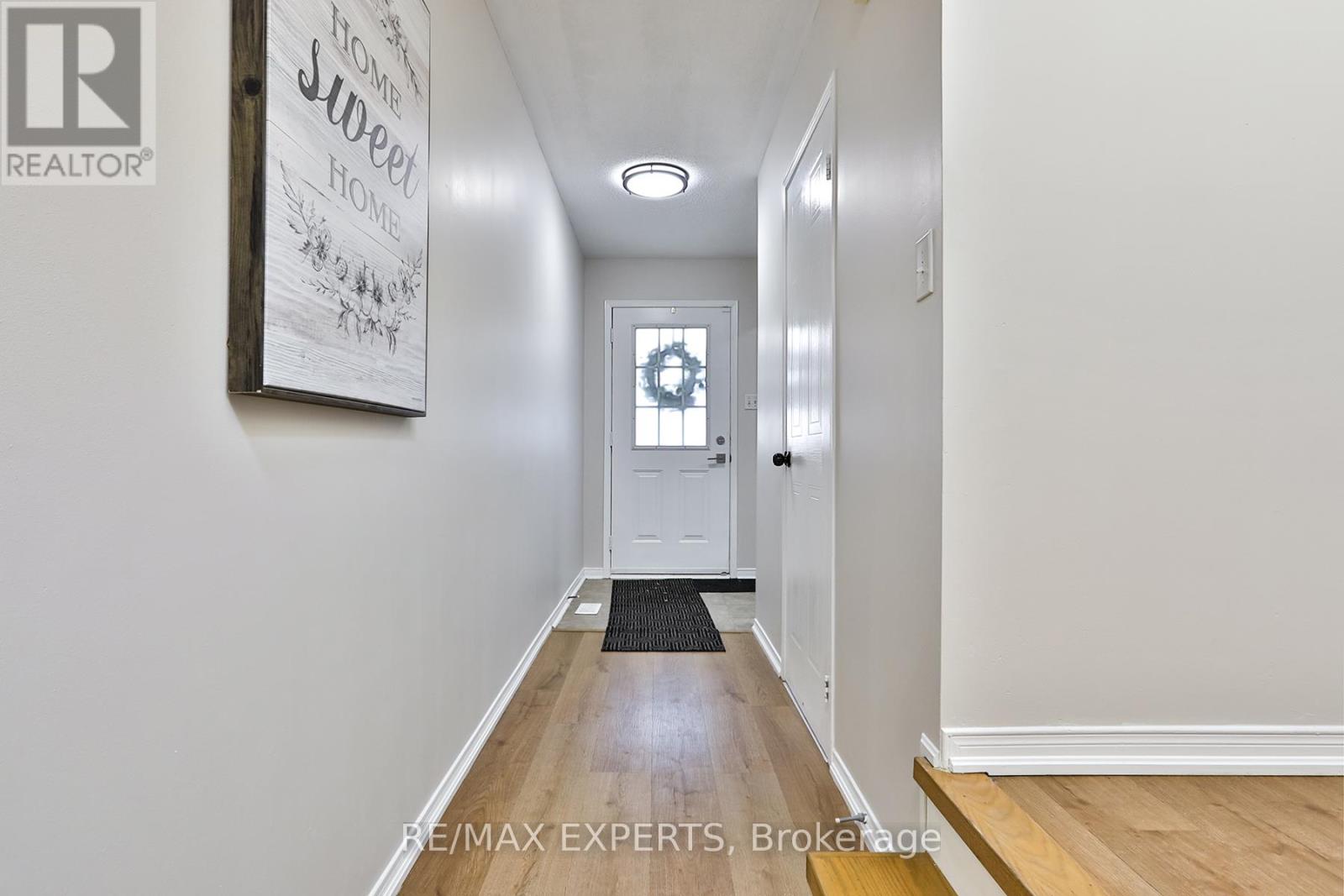 120 - 86 Joymar Drive, Mississauga, Ontario  L5M 7Z6 - Photo 5 - W12724436