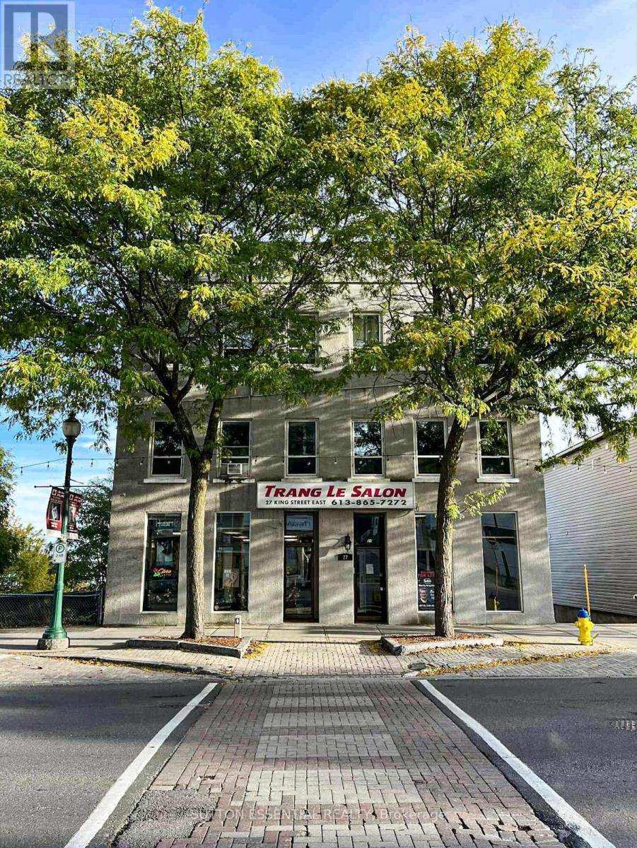 Unit #3 - 27 King Street E, Brockville, Ontario  K6V 1A7 - Photo 1 - X12724816