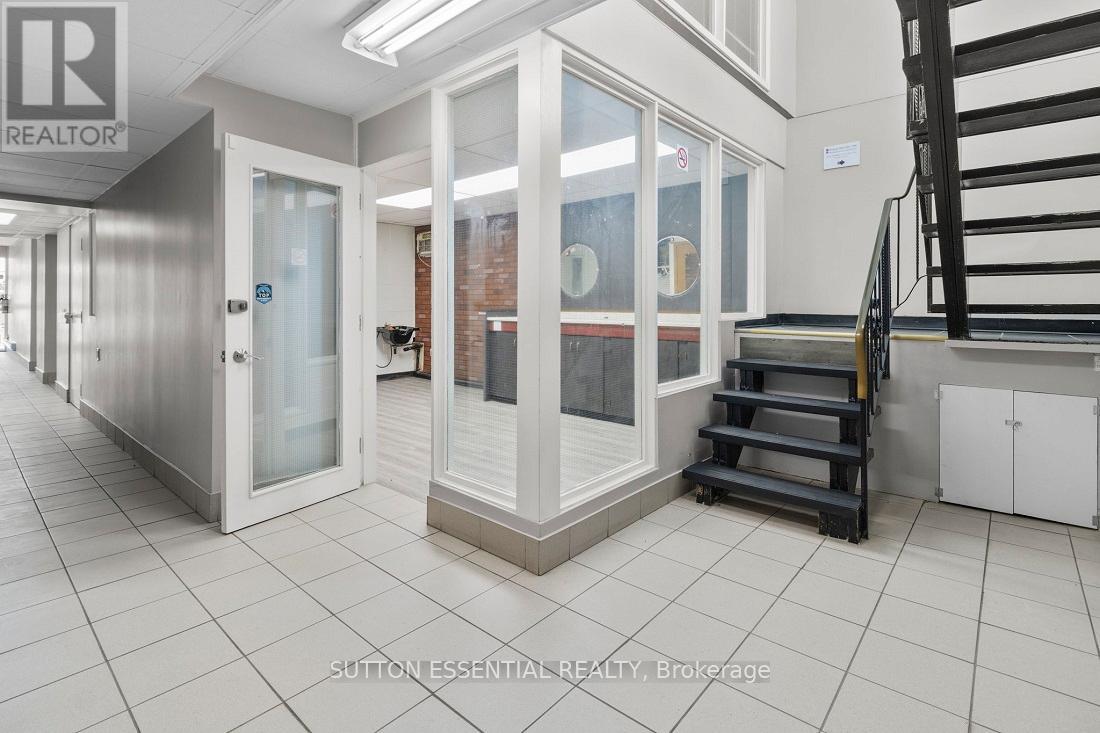 Unit #3 - 27 King Street E, Brockville, Ontario  K6V 1A7 - Photo 2 - X12724816