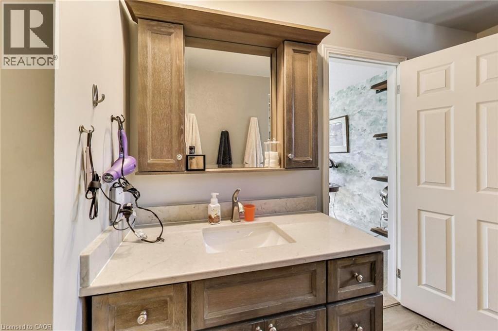 12 Kingsview Drive, Stoney Creek, Ontario  L8J 2K5 - Photo 22 - 40777122