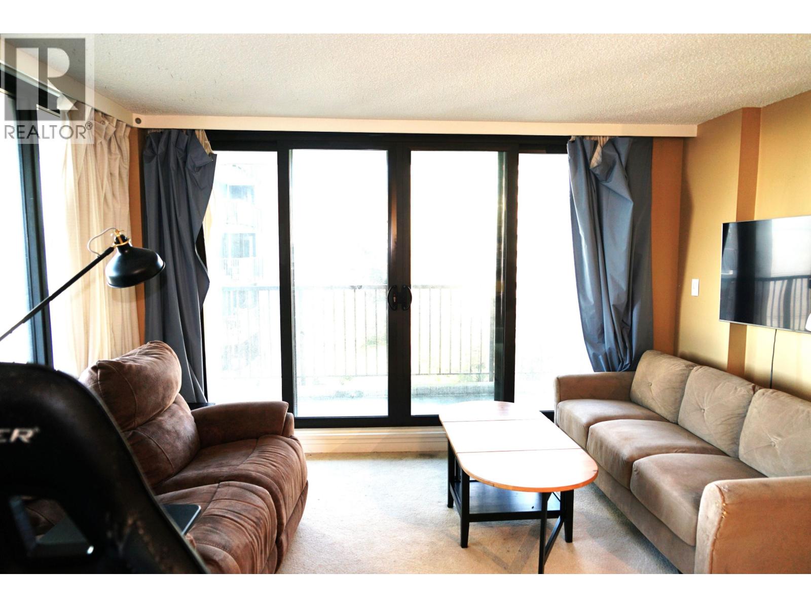 808 6455 Willingdon Avenue, Burnaby, British Columbia  V5H 4E4 - Photo 6 - R3081068