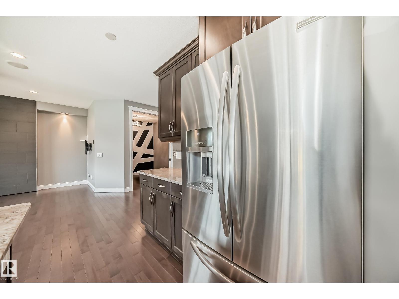 1921 33 St Nw, Edmonton, Alberta  T6T 0L5 - Photo 10 - E4470887