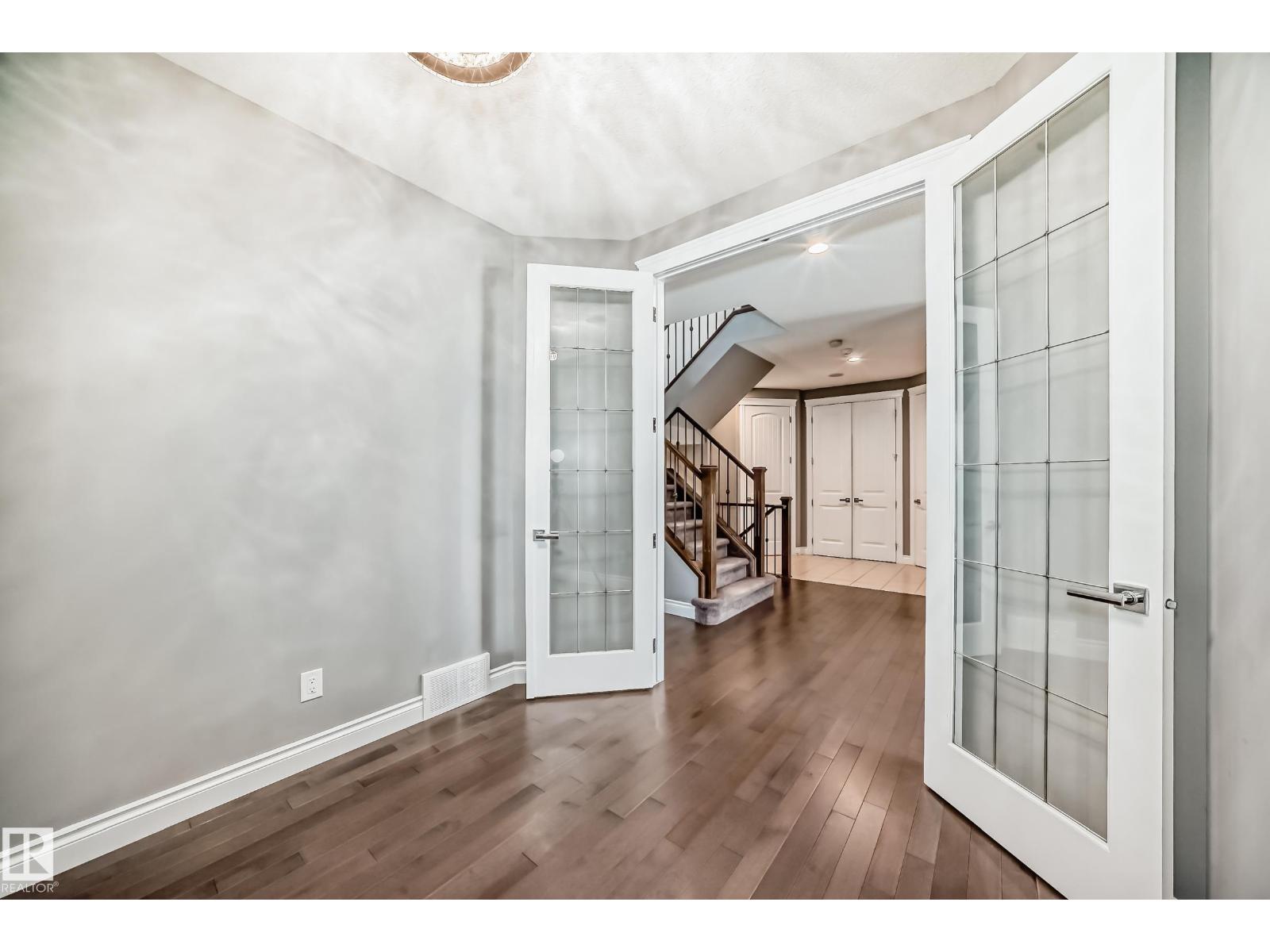 1921 33 St Nw, Edmonton, Alberta  T6T 0L5 - Photo 25 - E4470887