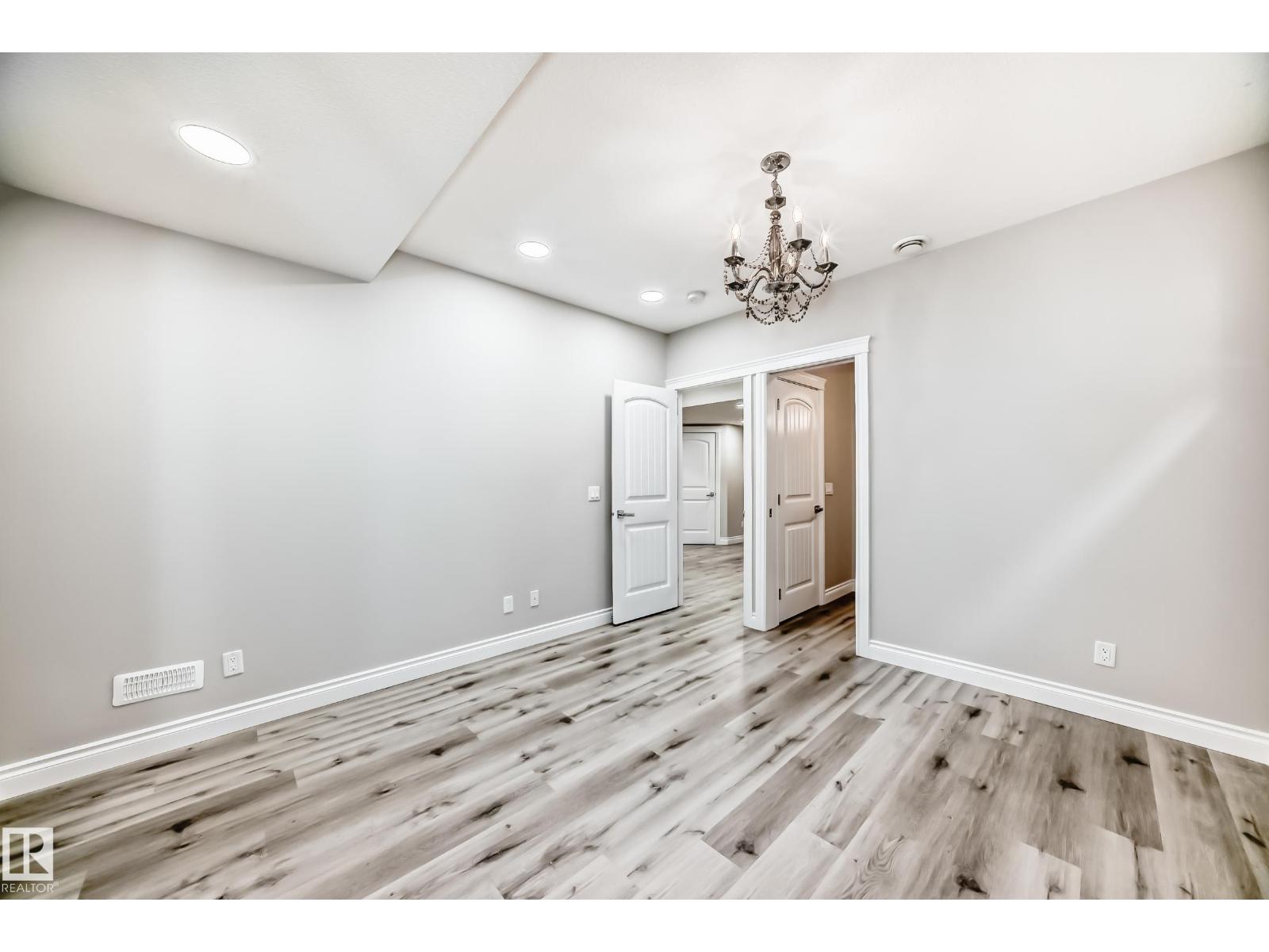 1921 33 St Nw, Edmonton, Alberta  T6T 0L5 - Photo 53 - E4470887