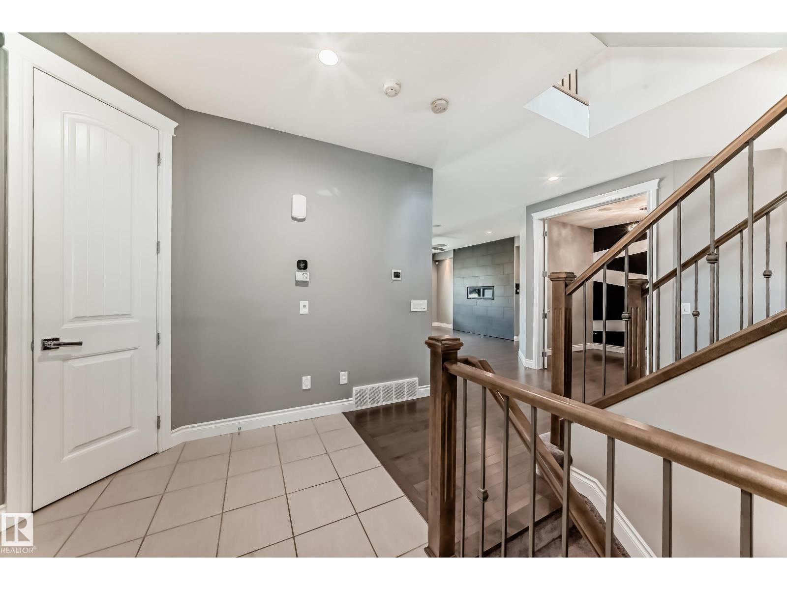 1921 33 St Nw, Edmonton, Alberta  T6T 0L5 - Photo 6 - E4470887