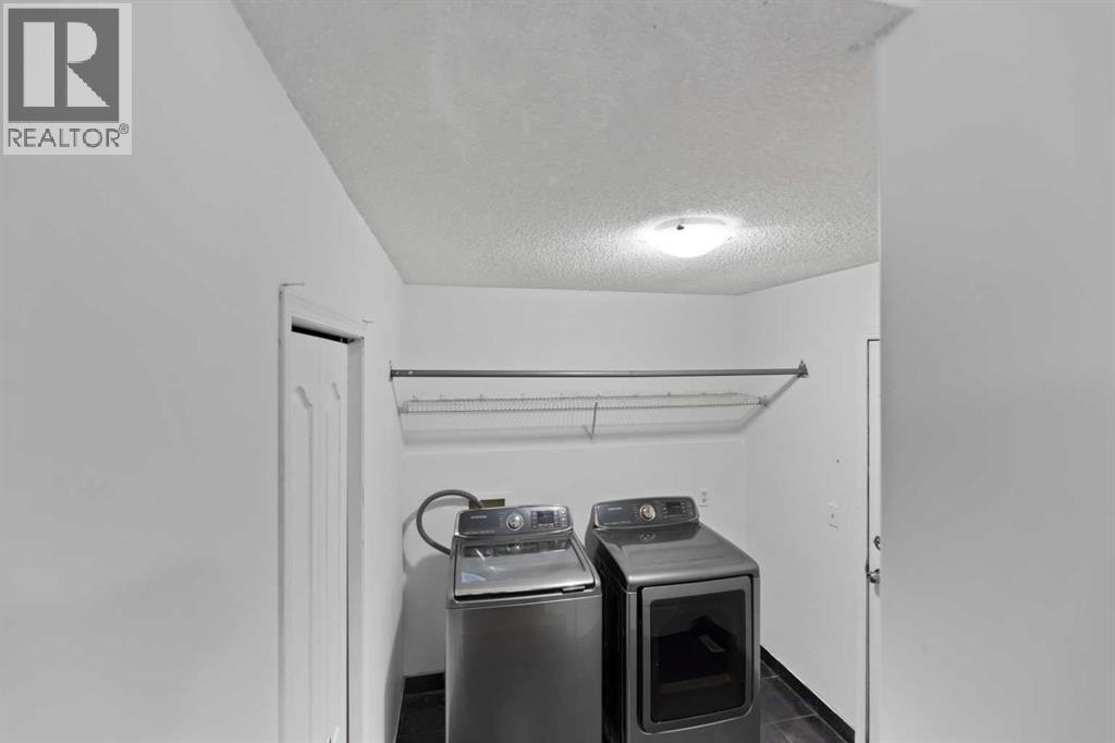 61 Applemont Place Se, Calgary, Alberta  T2P 0X2 - Photo 14 - A2278186