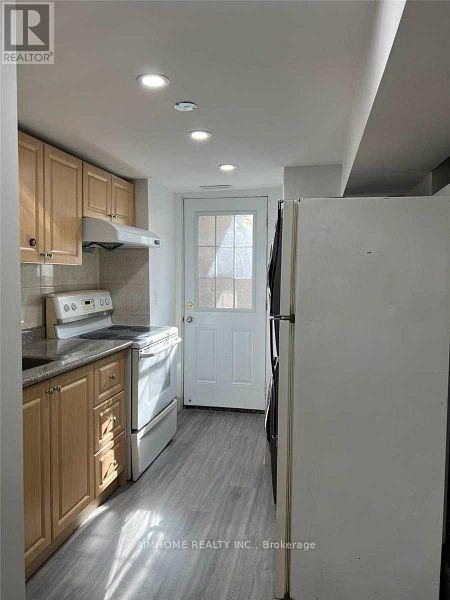 Bsmt - 12 Glasgow Street, Toronto, Ontario  M5T 2B9 - Photo 3 - C12724706