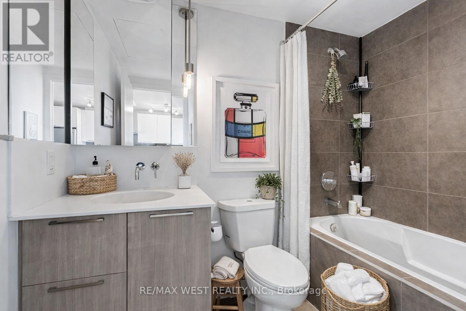 1503 - 95 Bathurst Street, Toronto, Ontario  M5V 2P9 - Photo 8 - C12724710