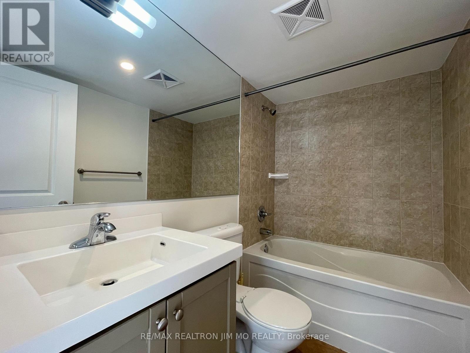 1827 - 500 Doris Avenue, Toronto, Ontario  M2N 0C1 - Photo 19 - C12724724