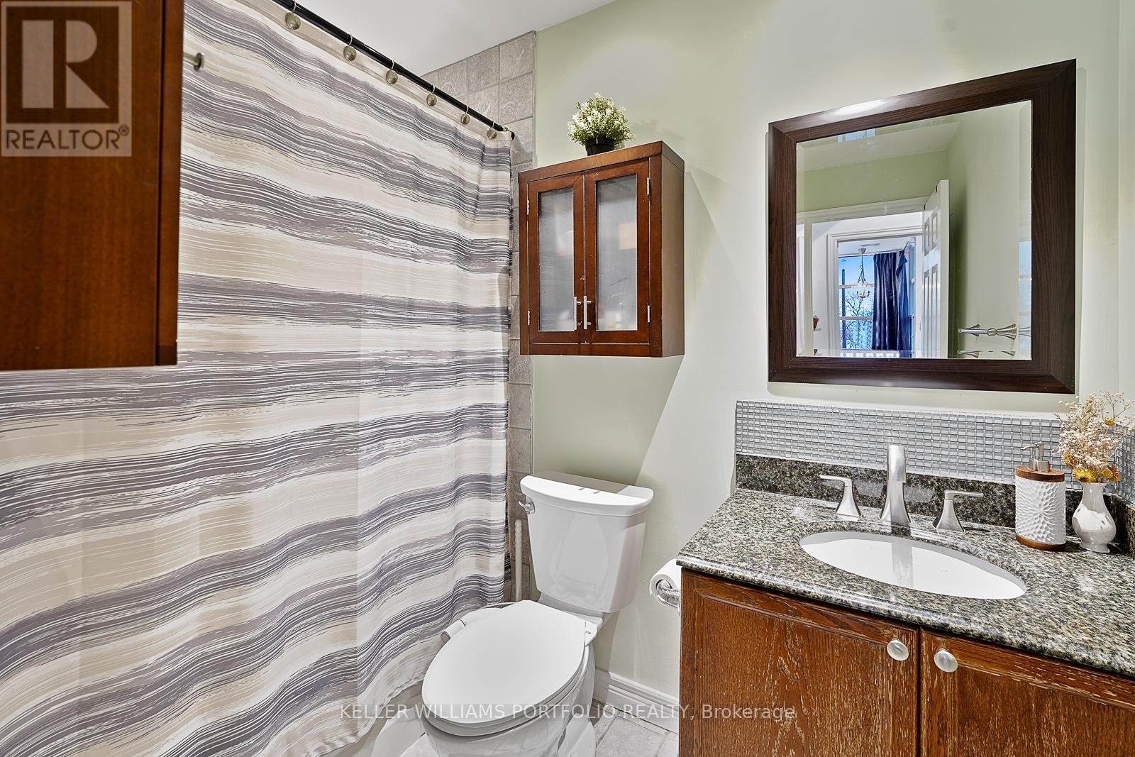 206 - 1 Leaside Park Drive, Toronto, Ontario  M4H 1R1 - Photo 21 - C12724754