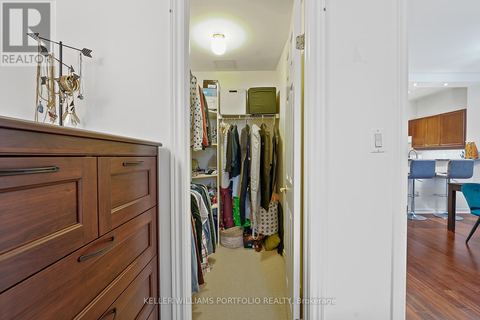 206 - 1 Leaside Park Drive, Toronto, Ontario  M4H 1R1 - Photo 27 - C12724754