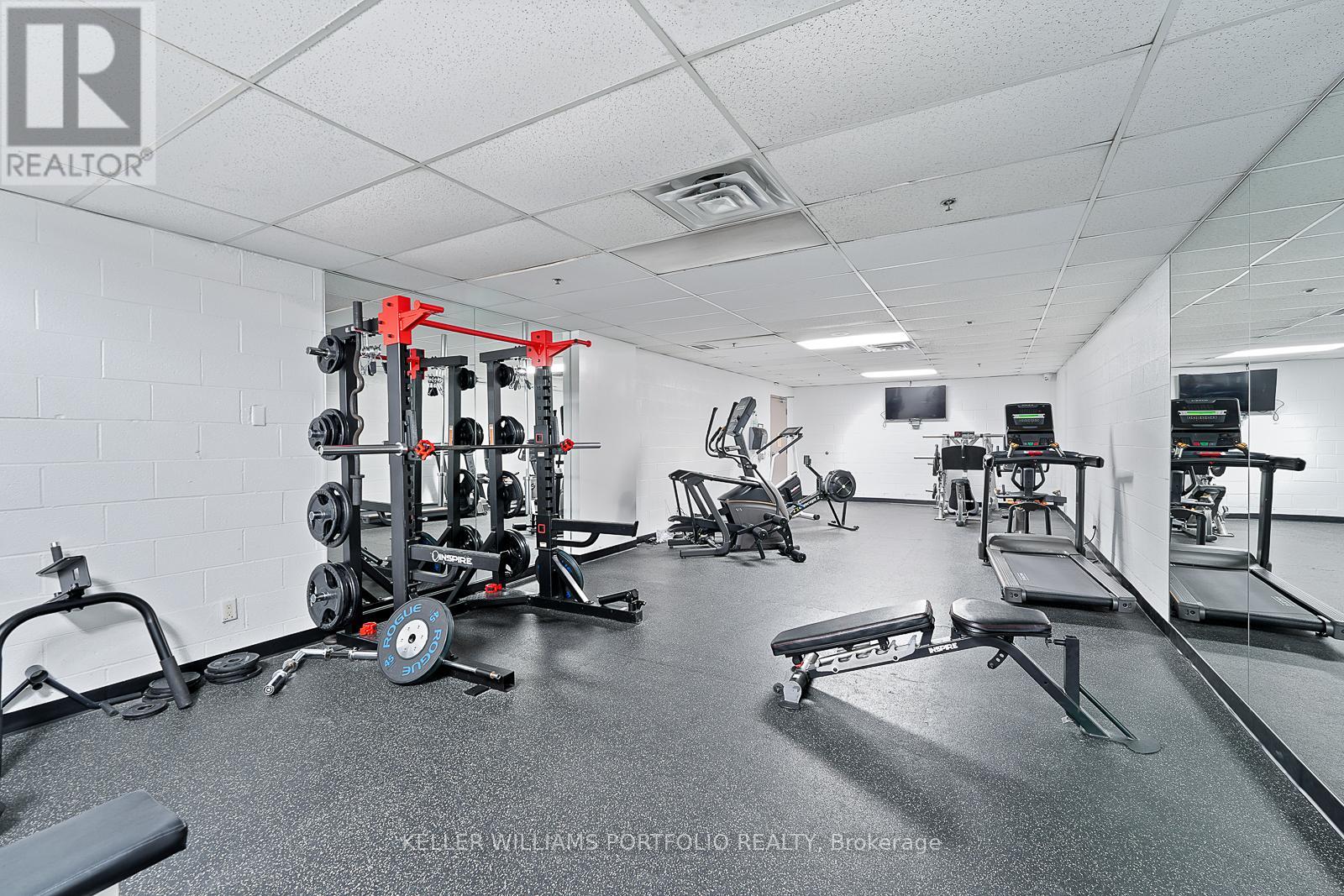 206 - 1 Leaside Park Drive, Toronto, Ontario  M4H 1R1 - Photo 30 - C12724754