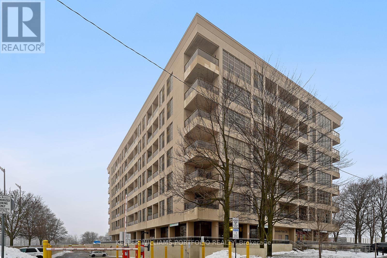 206 - 1 Leaside Park Drive, Toronto, Ontario  M4H 1R1 - Photo 38 - C12724754