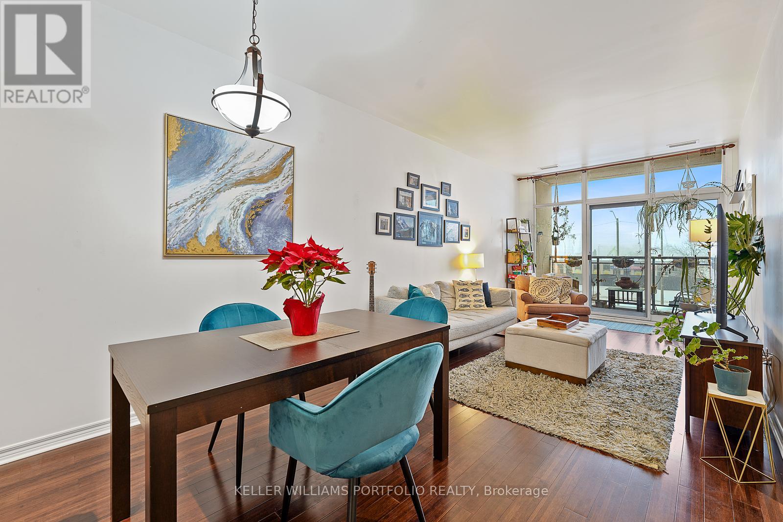 206 - 1 Leaside Park Drive, Toronto, Ontario  M4H 1R1 - Photo 8 - C12724754