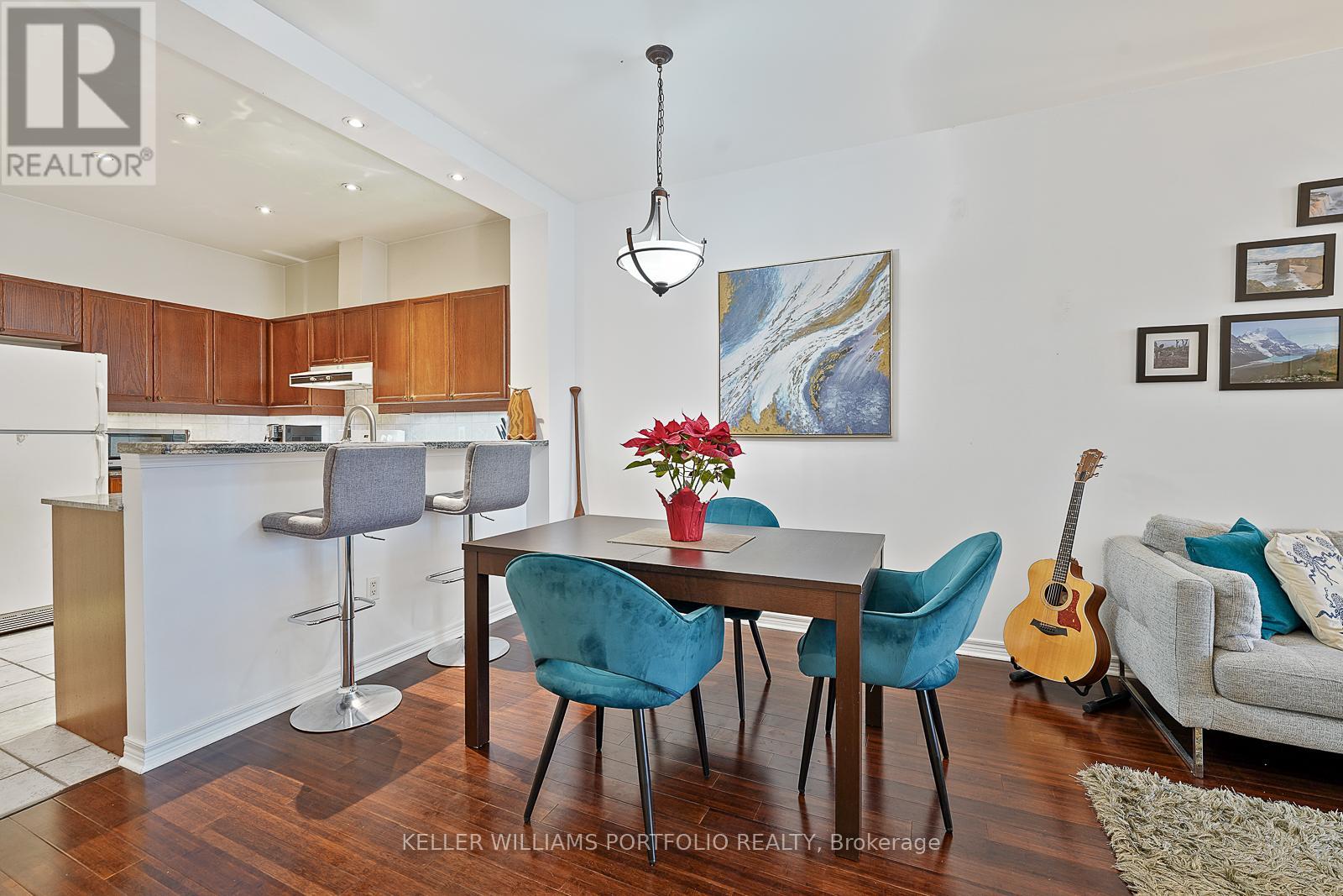 206 - 1 Leaside Park Drive, Toronto, Ontario  M4H 1R1 - Photo 9 - C12724754