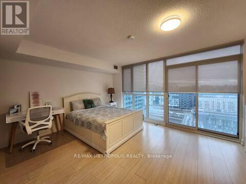 2208 - 85 Queens Wharf Road, Toronto, Ontario  M5V 0J9 - Photo 13 - C12724790