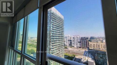 2208 - 85 Queens Wharf Road, Toronto, Ontario  M5V 0J9 - Photo 17 - C12724790