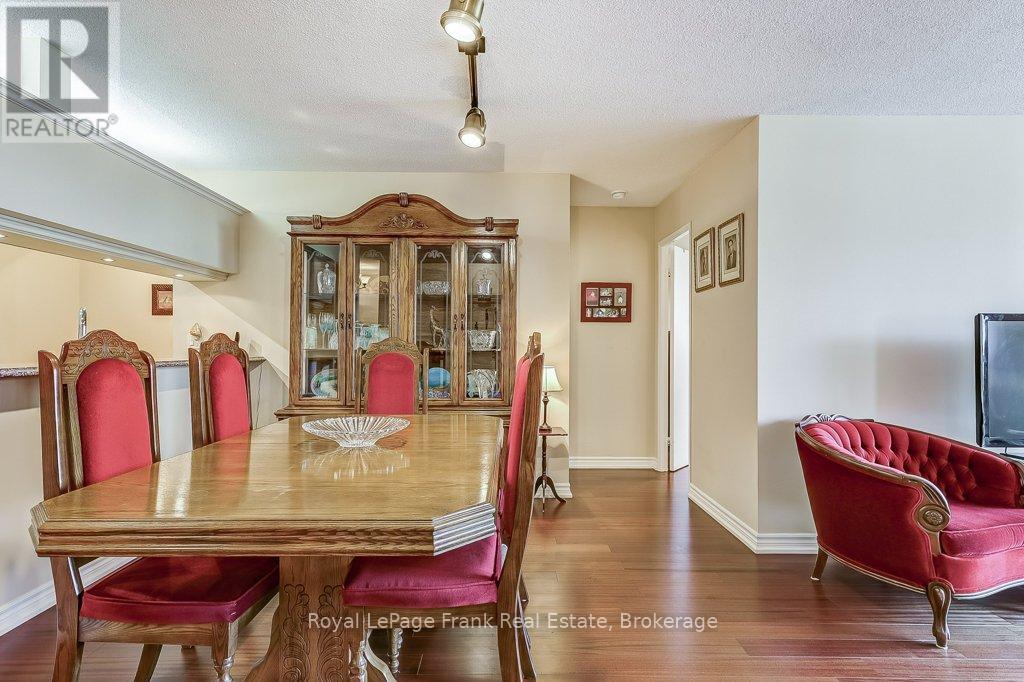 306 - 100 Upper Madison Avenue, Toronto, Ontario  M2N 6M4 - Photo 11 - C12724806