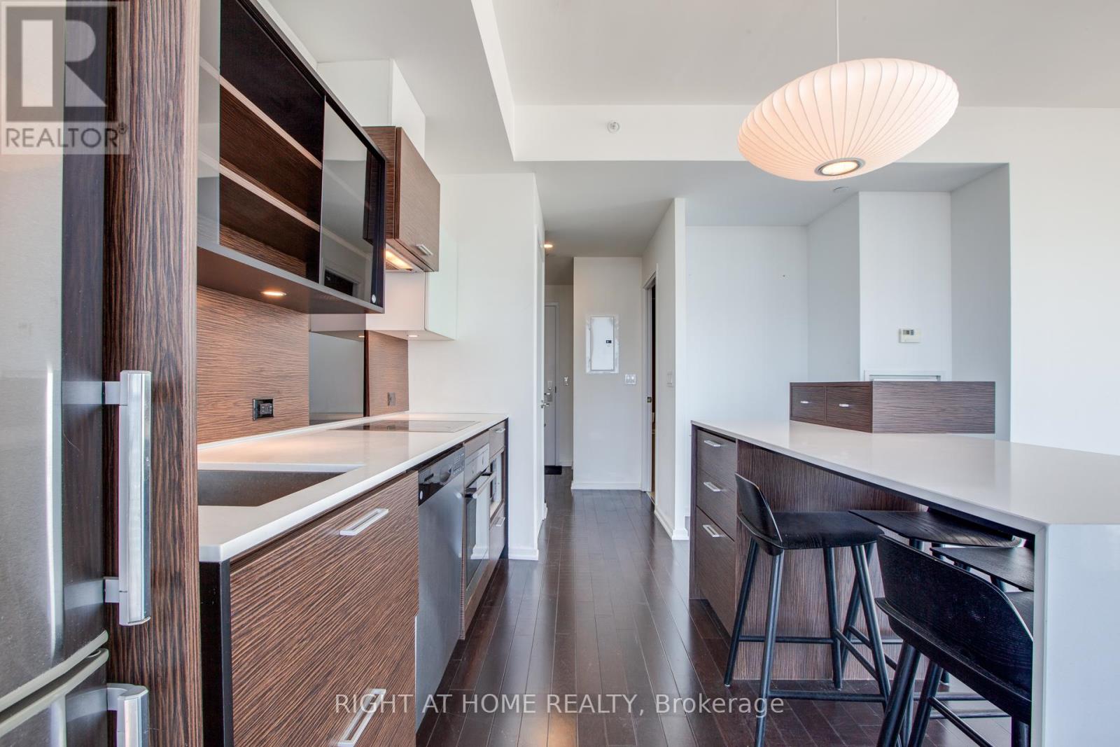 3008 - 75 St Nicholas Street, Toronto, Ontario  M4Y 0A5 - Photo 17 - C12724812