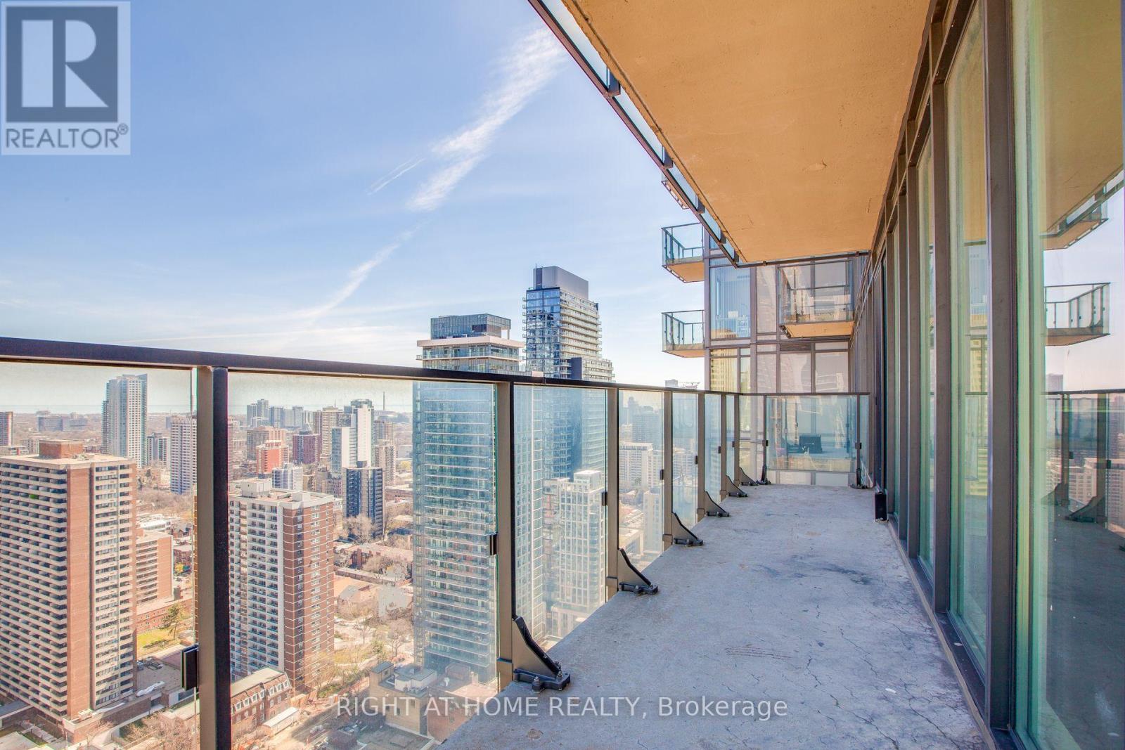 3008 - 75 St Nicholas Street, Toronto, Ontario  M4Y 0A5 - Photo 25 - C12724812